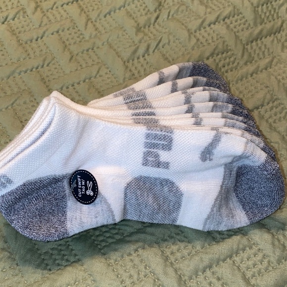 PUMA Athletic Ankle Socks - NWOT - Picture 2 of 8